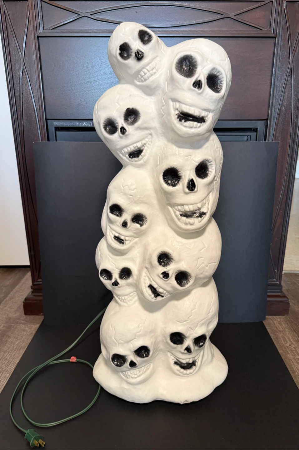Vintage Halloween Skull Heads Blow Mold - photo 2