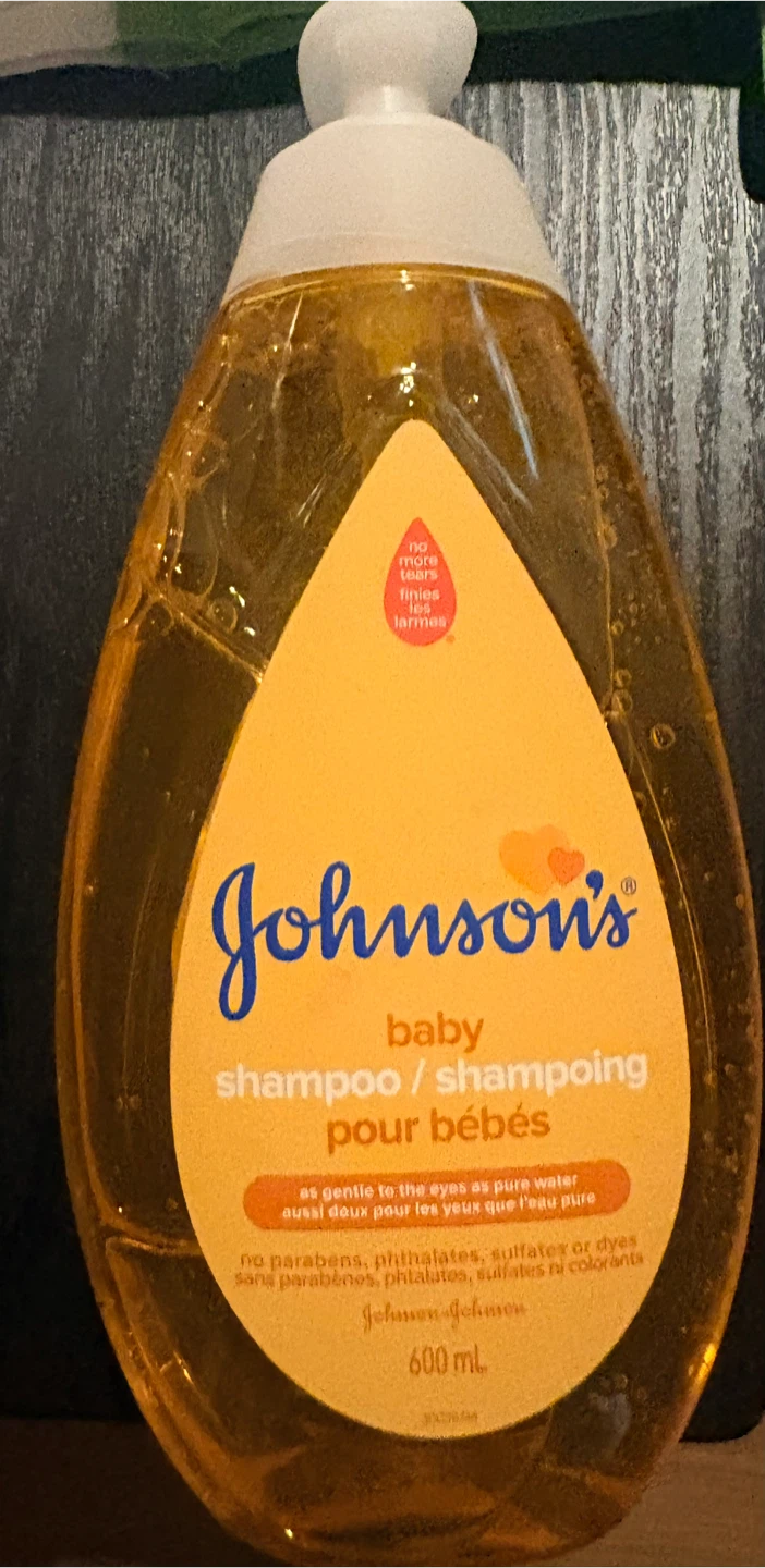 Johnson's Baby Shampoo 600 mL
