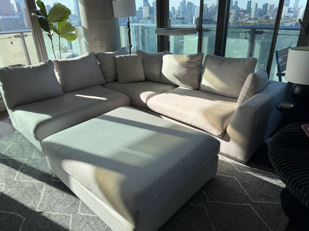 Large Couch/Sectional & Ottoman - photo 3