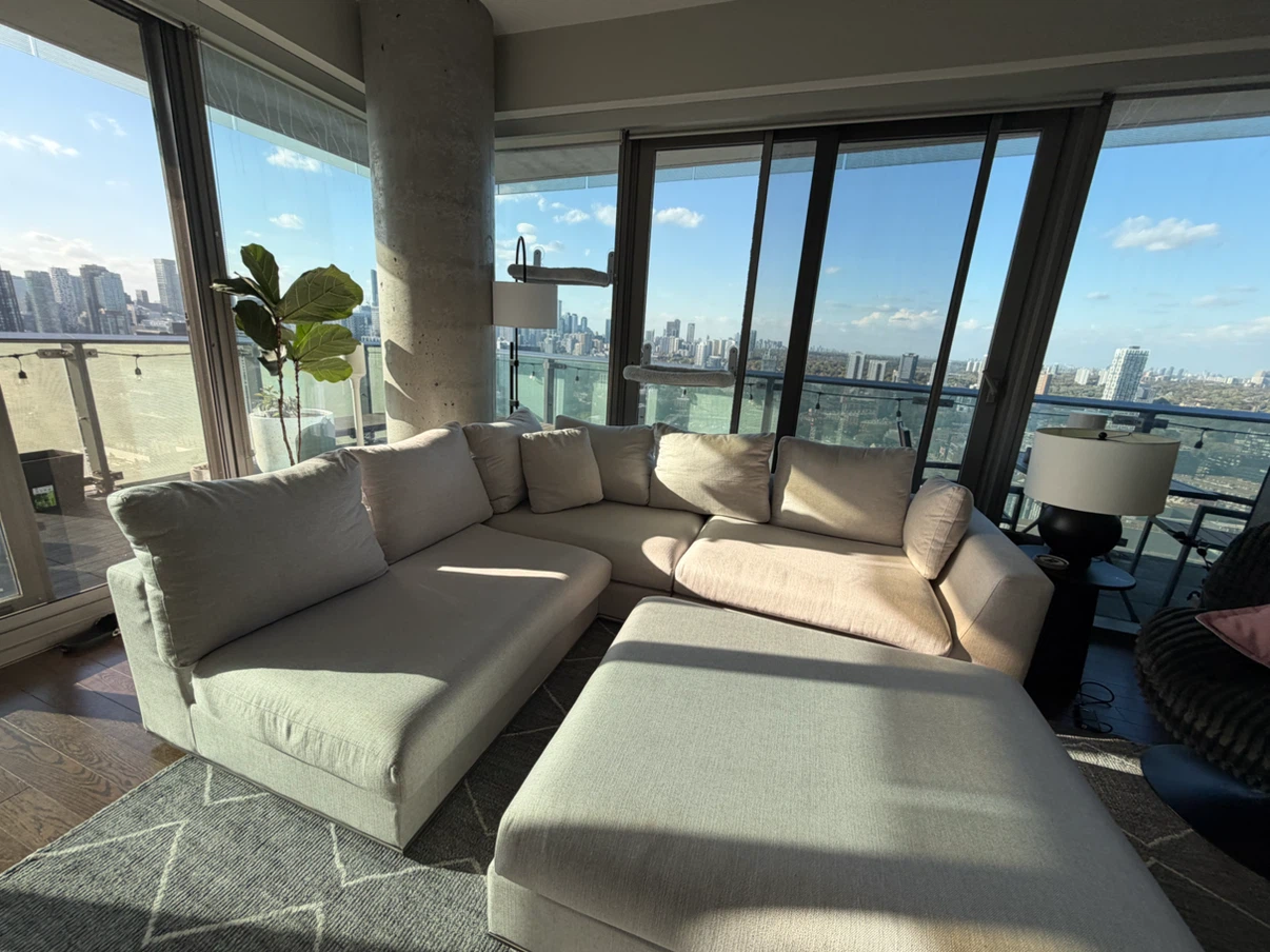 Large Couch/Sectional & Ottoman - photo 4