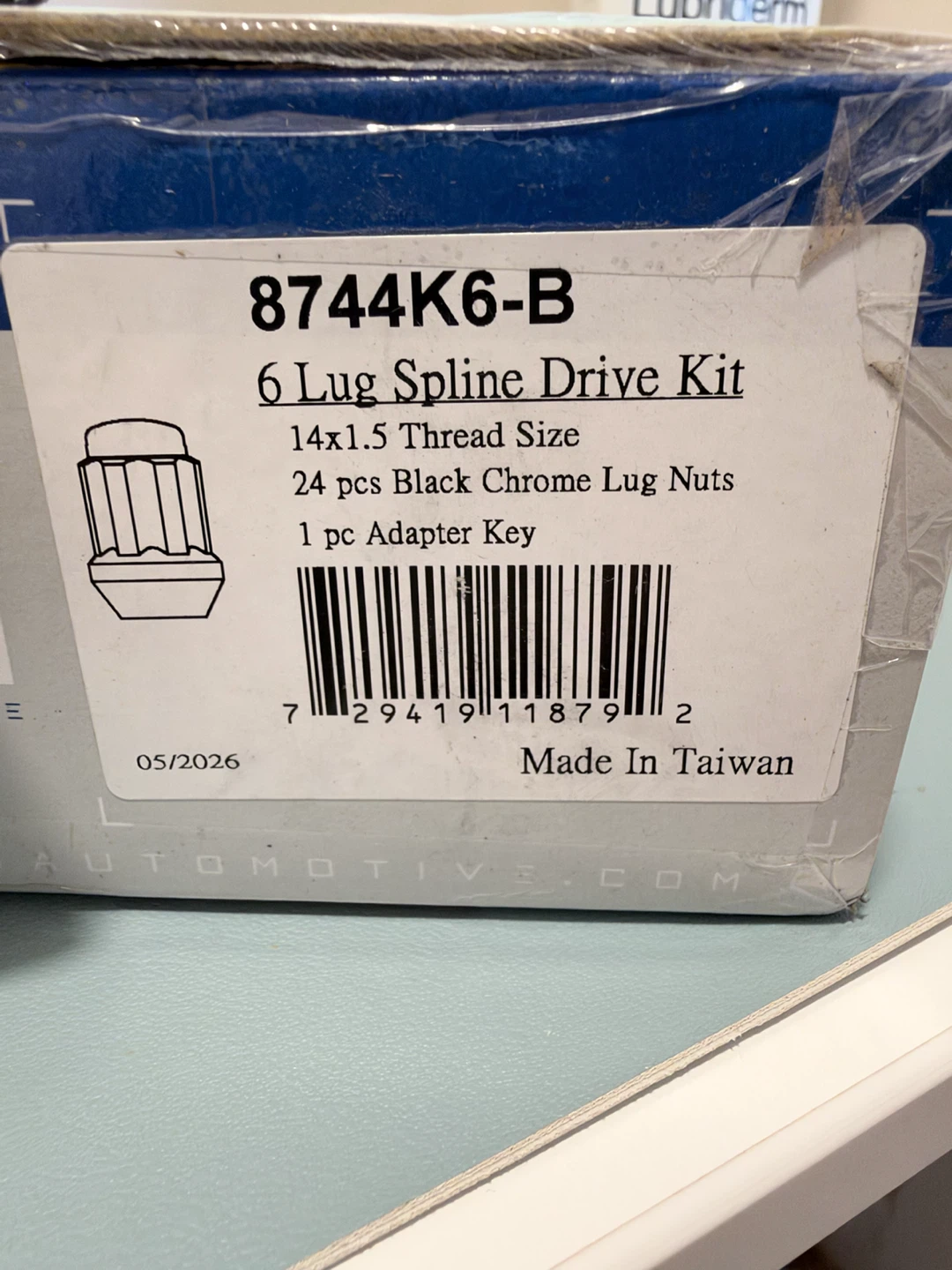 14x1.5mm 6 Spline Lug Nuts with key - photo 3