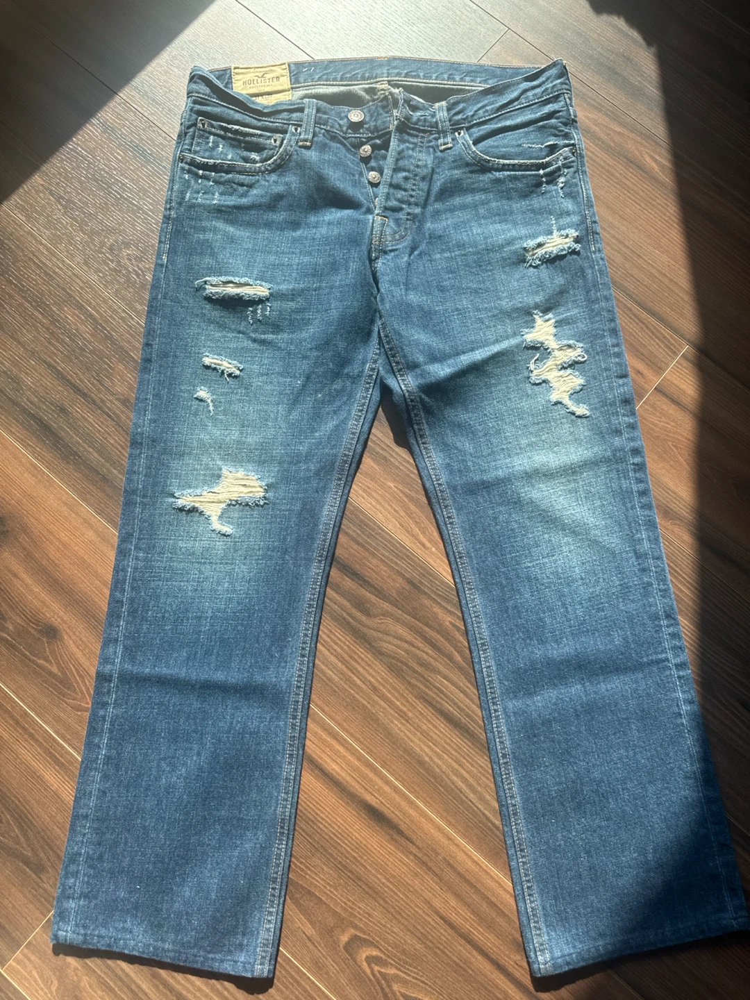 Hollister Distressed Blue Jeans W31 L32