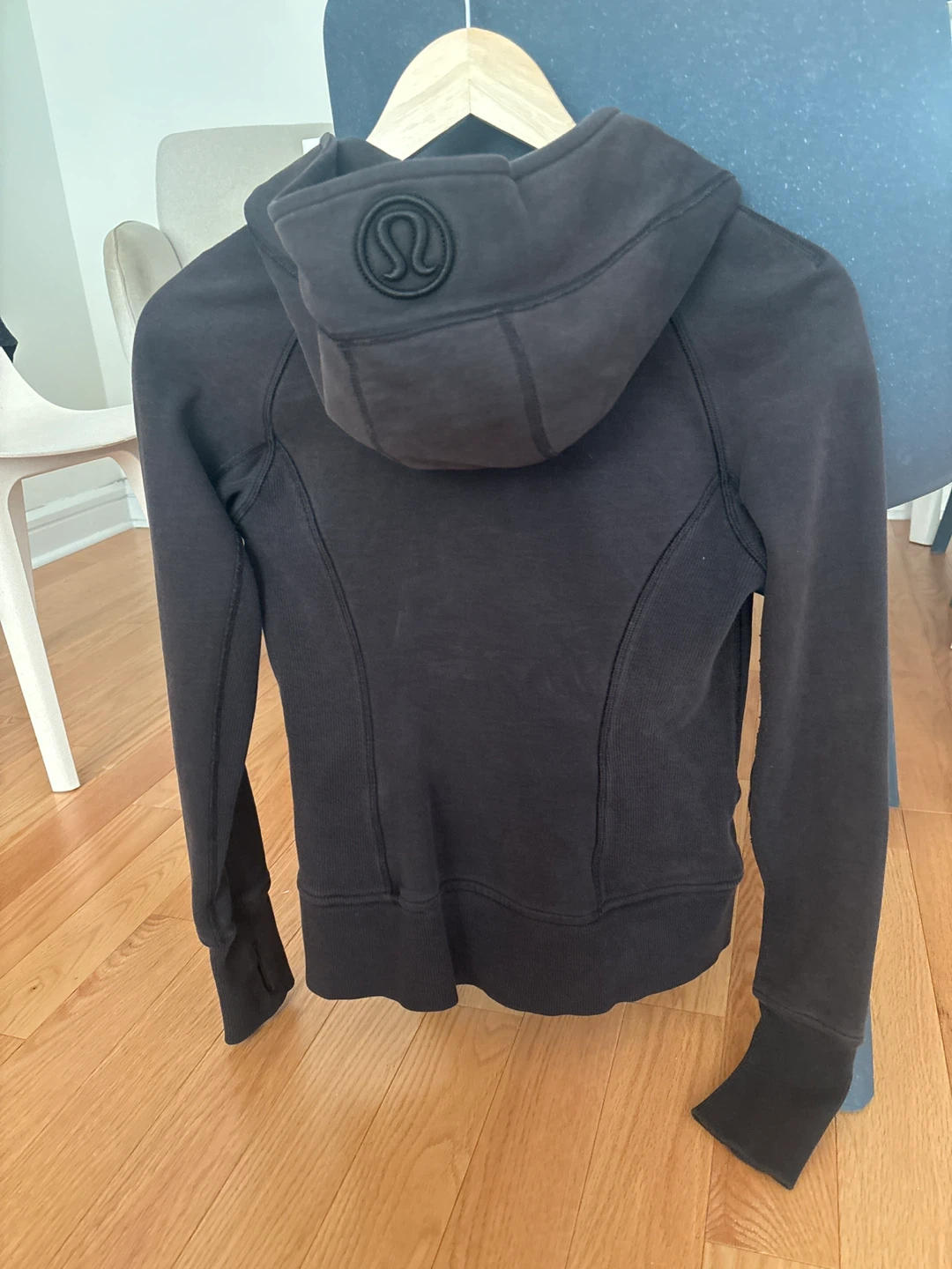 Lululemon Black Zip-Up Hoodie - photo 2