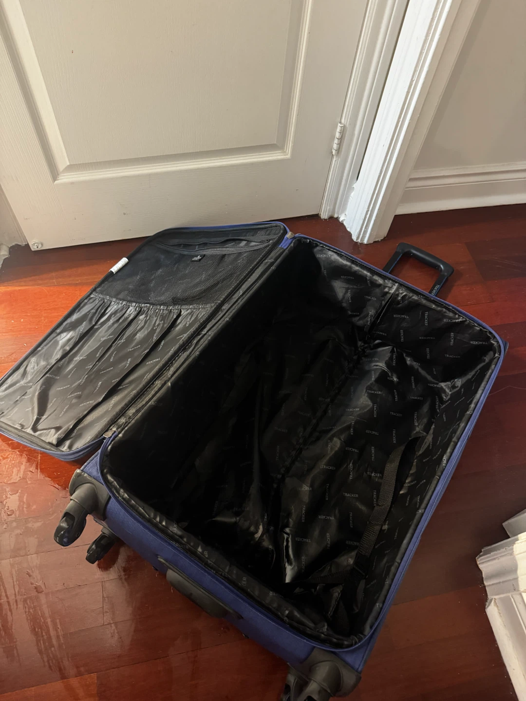 Tracker Blue Rolling Luggage - photo 5