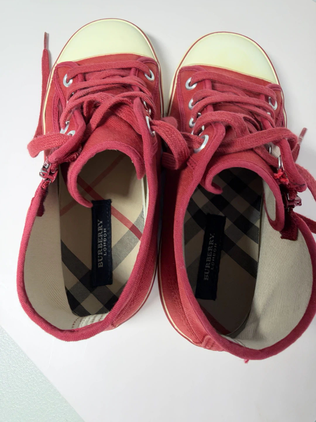 Burberry Kids Red High-Top Sneakers - photo 5