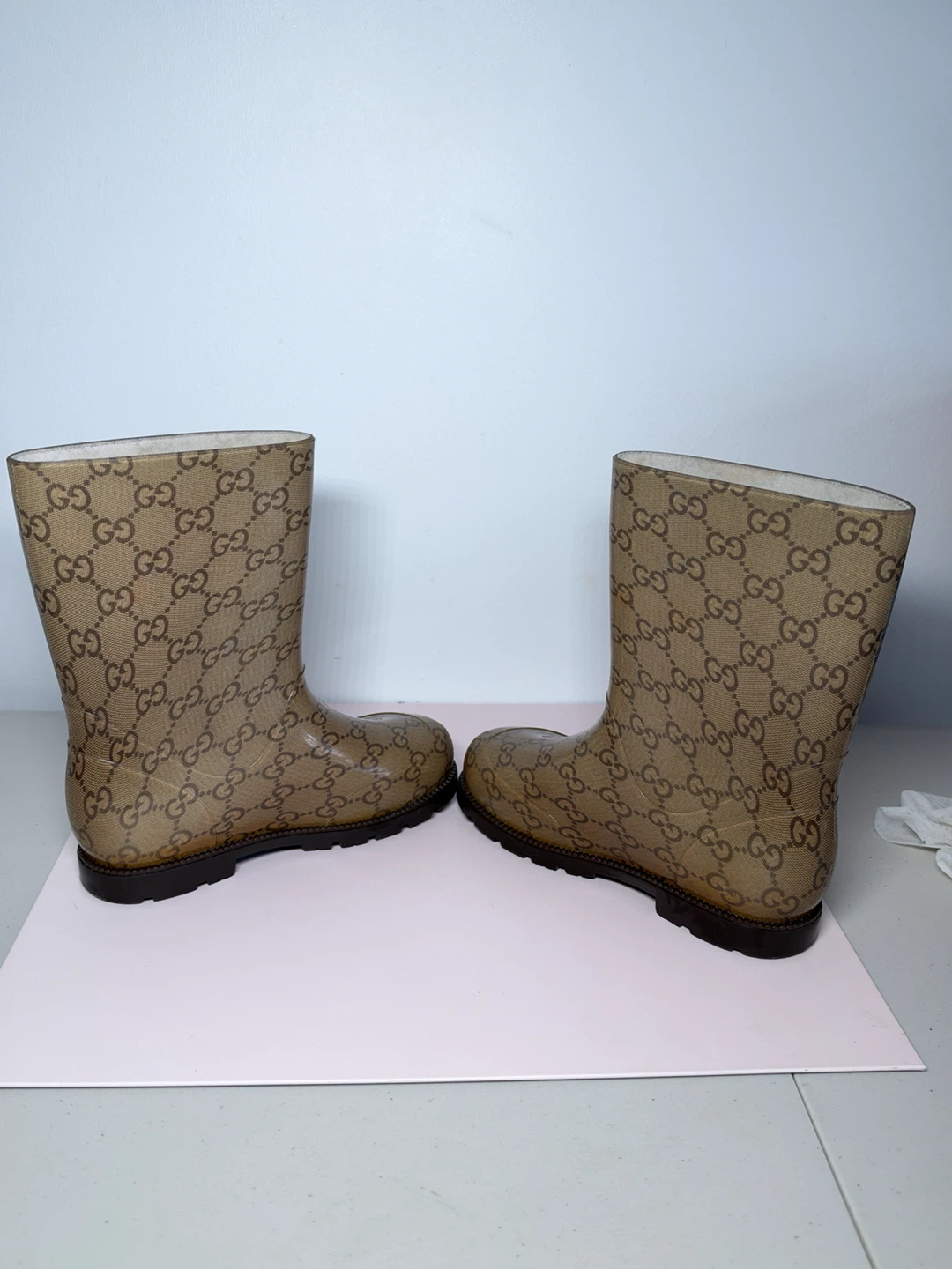 Gucci Kids GG Monogram Rain Boots - Beige/Brown - photo 4