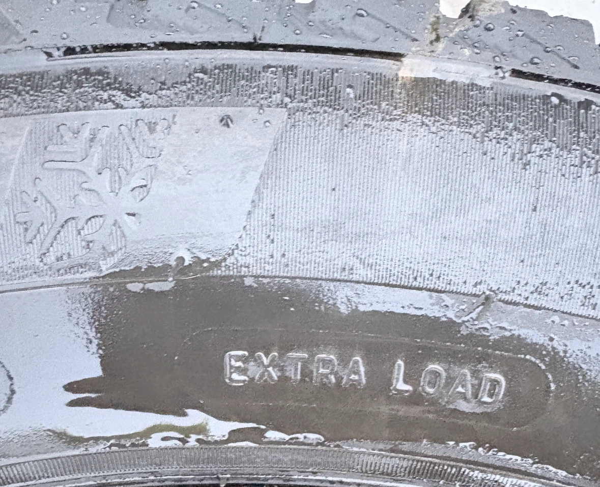 Set of 4 Michelin Winter Tires with Rims 205/60R16 - photo 2