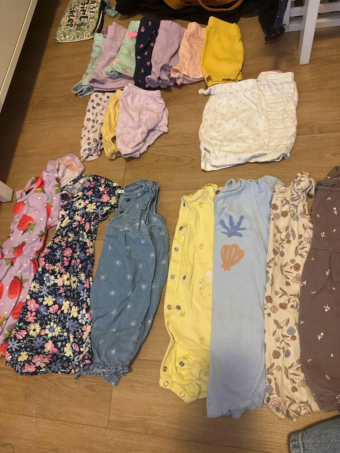 Bundle OshKosh B'gosh toddler girl overalls and rompers bundle