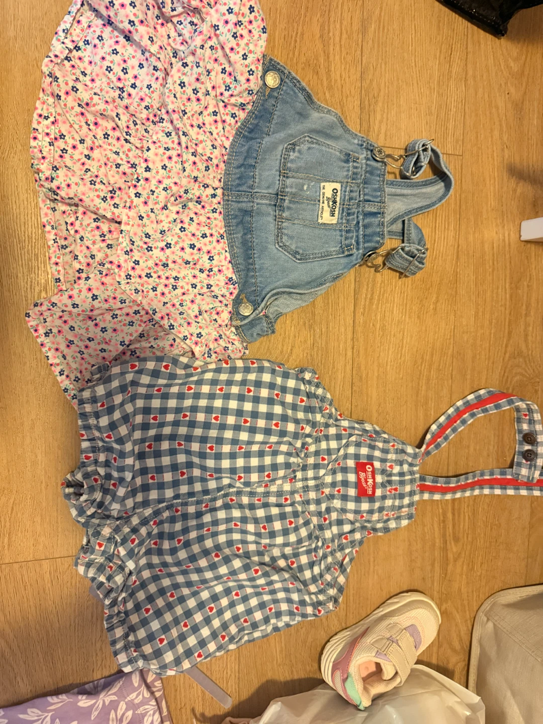 Bundle OshKosh B'gosh toddler girl overalls and rompers bundle - photo 2