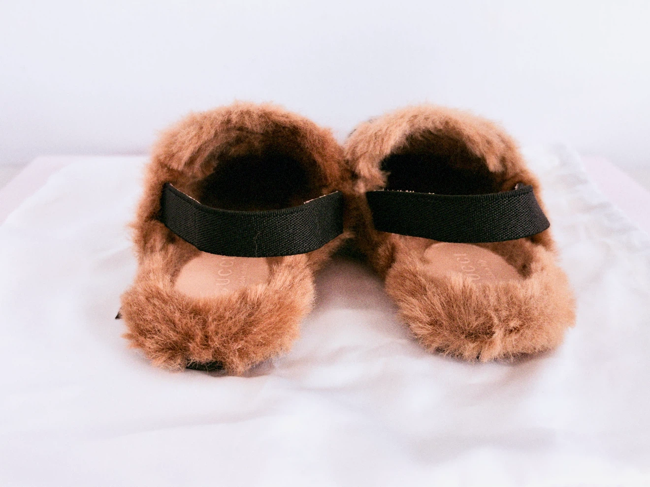 Gucci Kids Princetown Velvet Bee & Star Mules - photo 3