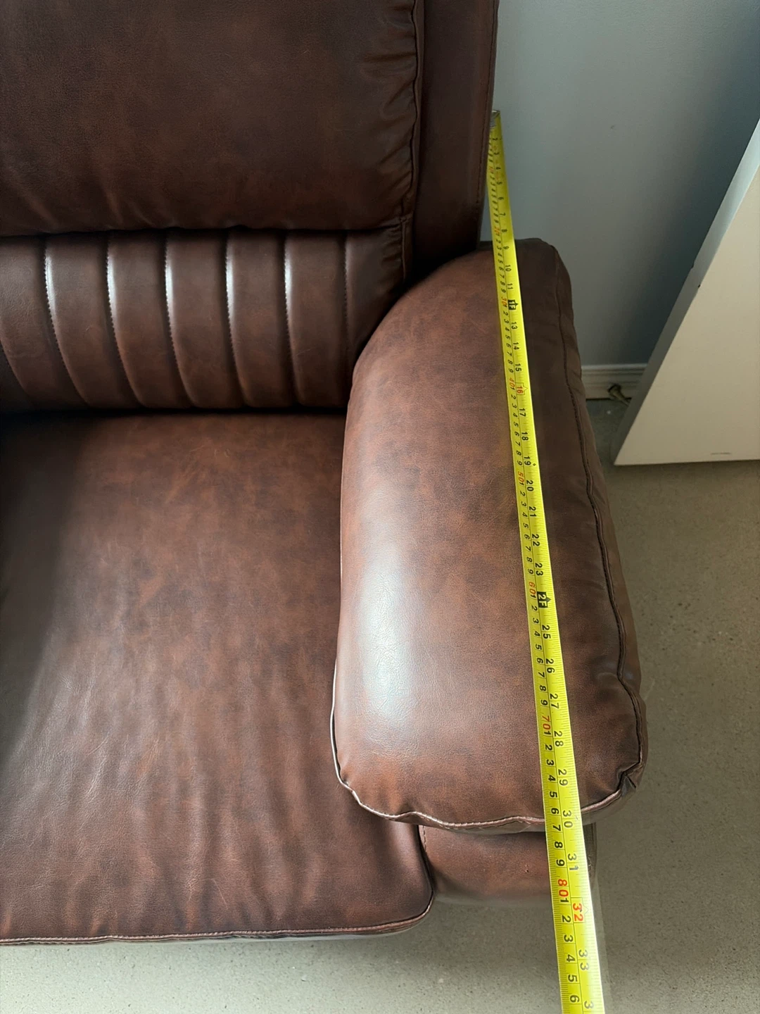 Brown Air Leather Armchair - photo 4