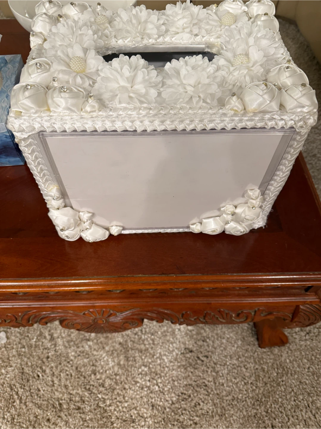 Decorative white floral tissue cash box - wedding - photo 3