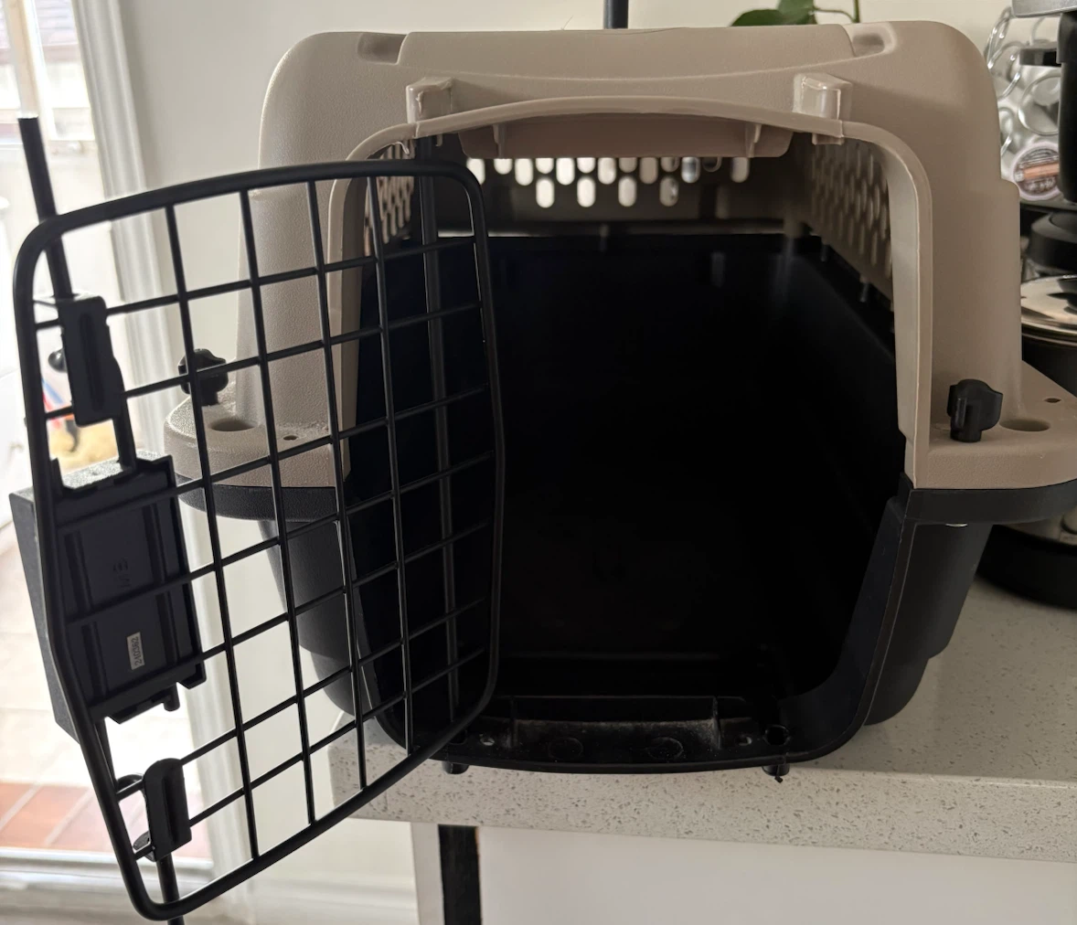 Dog  Carrier and Crate