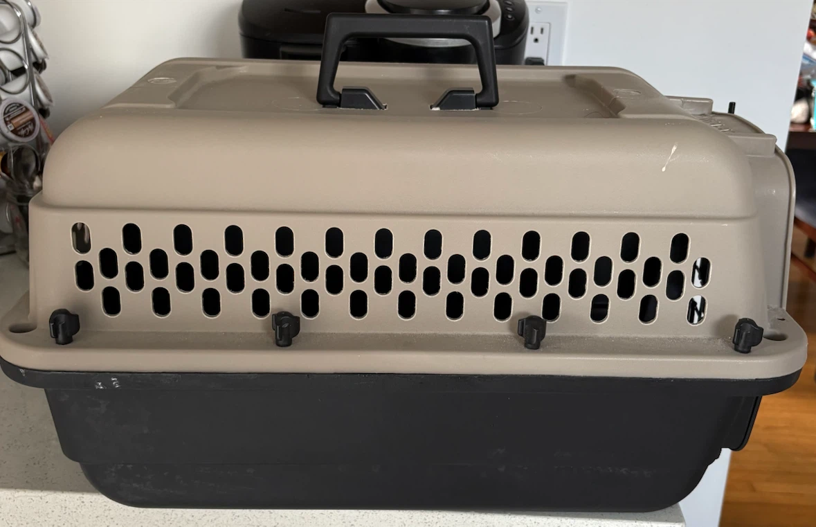 Dog  Carrier and Crate - photo 3