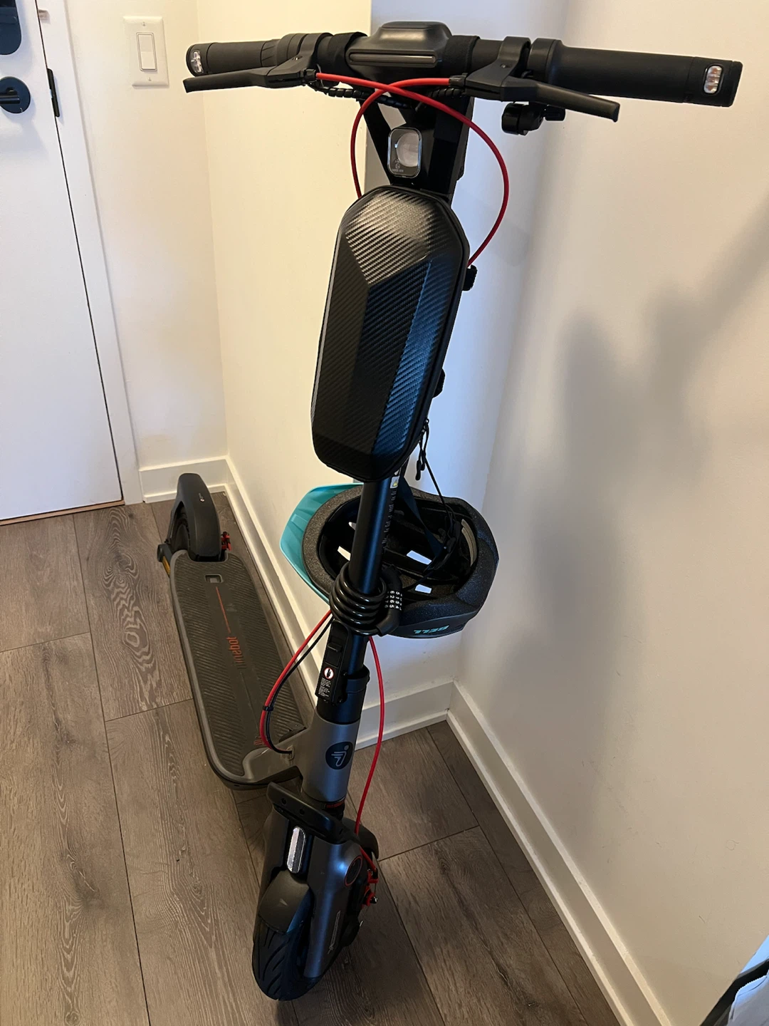 Ninebot Segway Electric Scooter F3 - photo 3