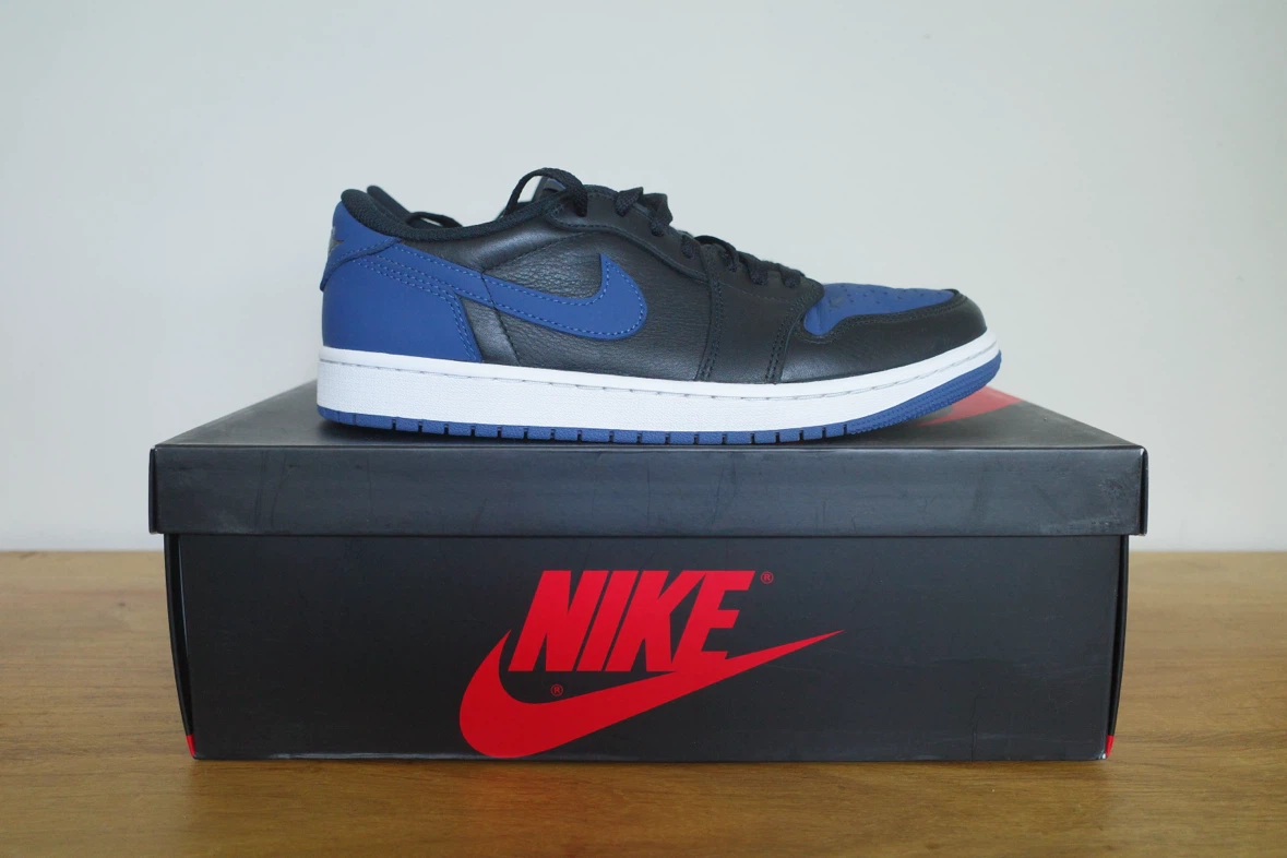 Jordan 1 Low “Mystic Blue” sz 9.5