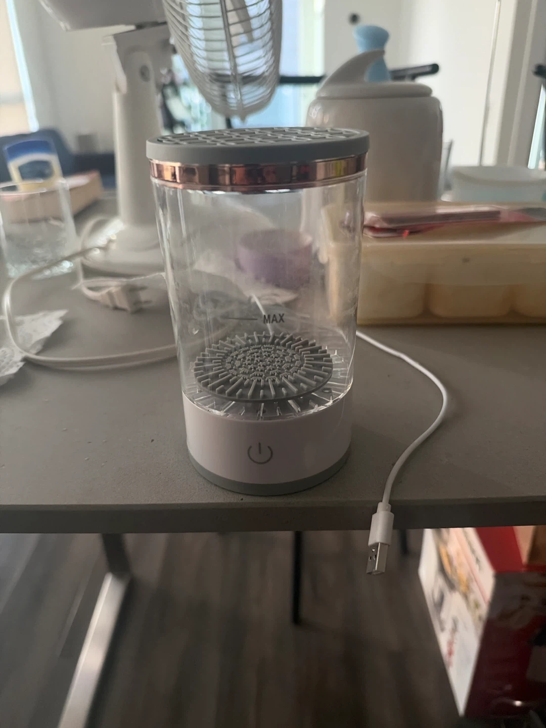 Make up remover