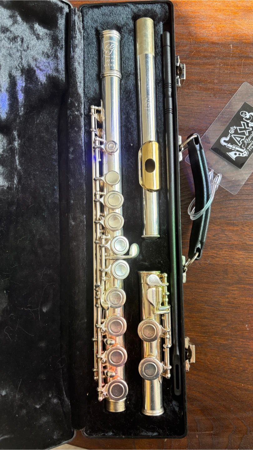 Gemeinhardt KGG Silver Plated Flute with gold mouth plate - photo 2