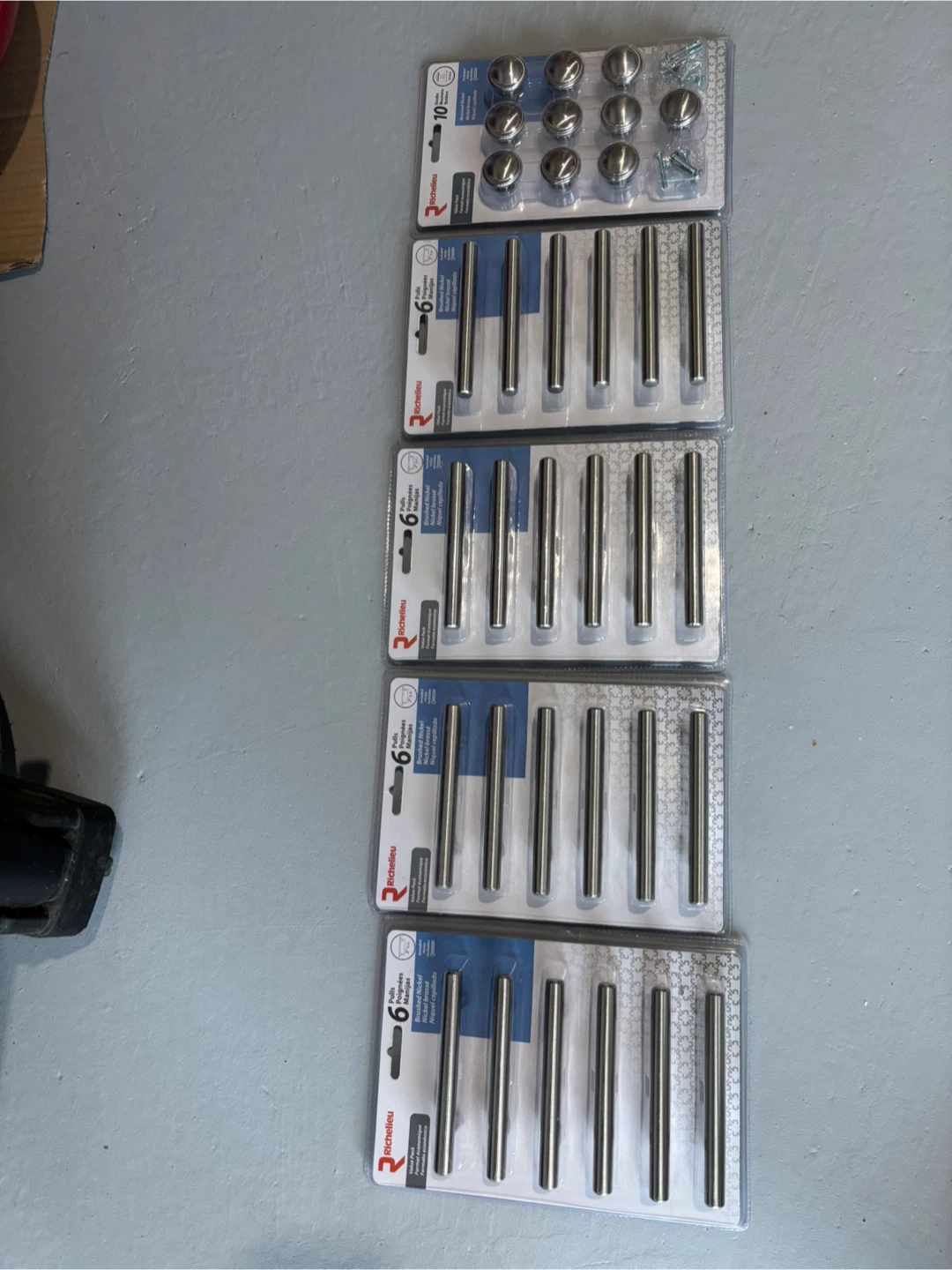 Richelieu Brushed Nickel Cabinet Hardware Set - photo 3