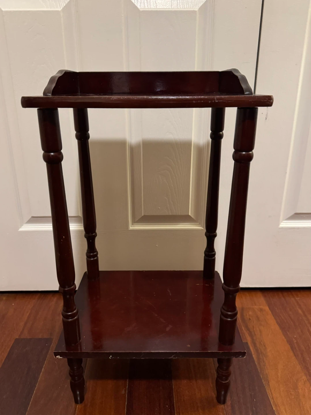 Vintage Wooden 2-Tier side table