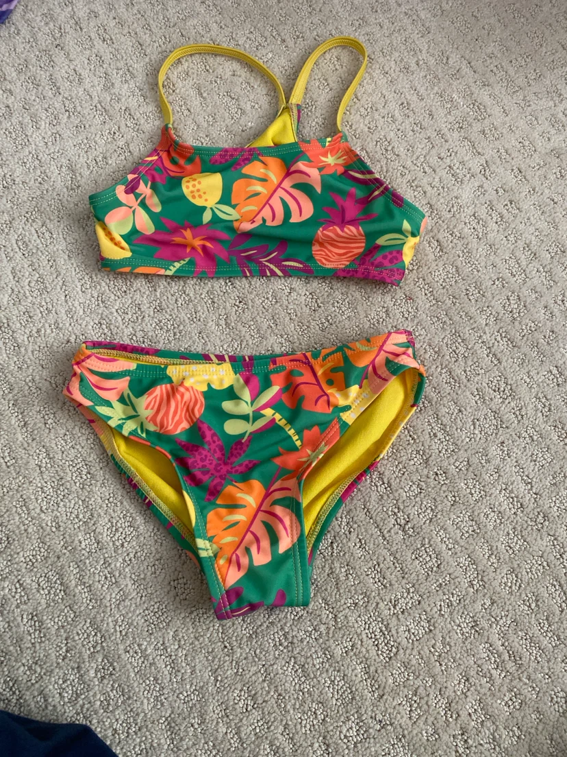 Girls Tropical Print Two-Piece Swimsuit