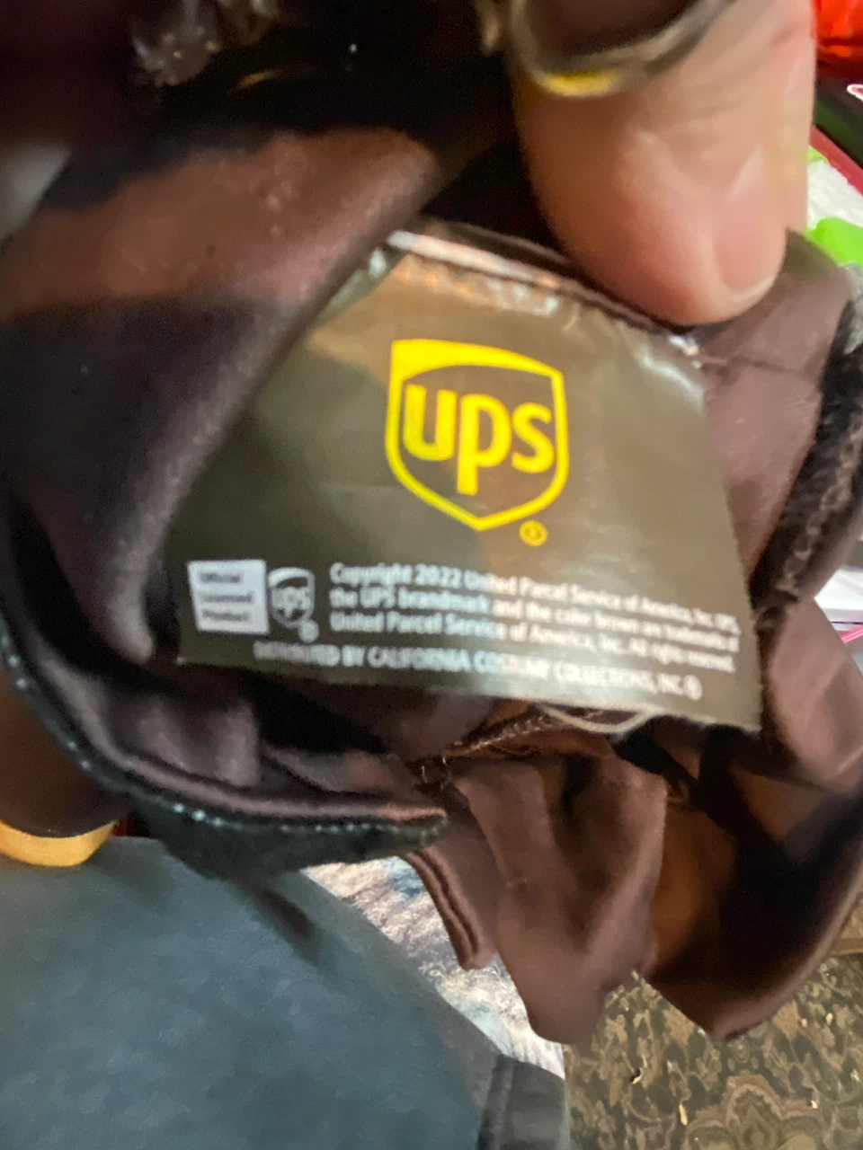 UPS driver outfit for your puppy - photo 3