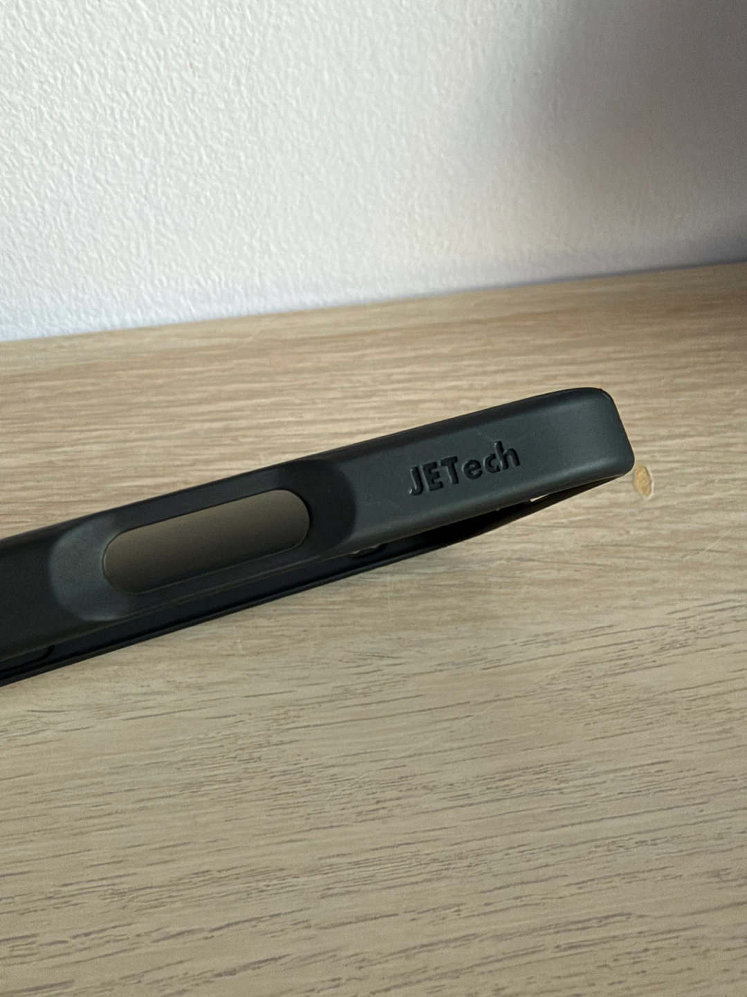 iPhone 17 Case - photo 4