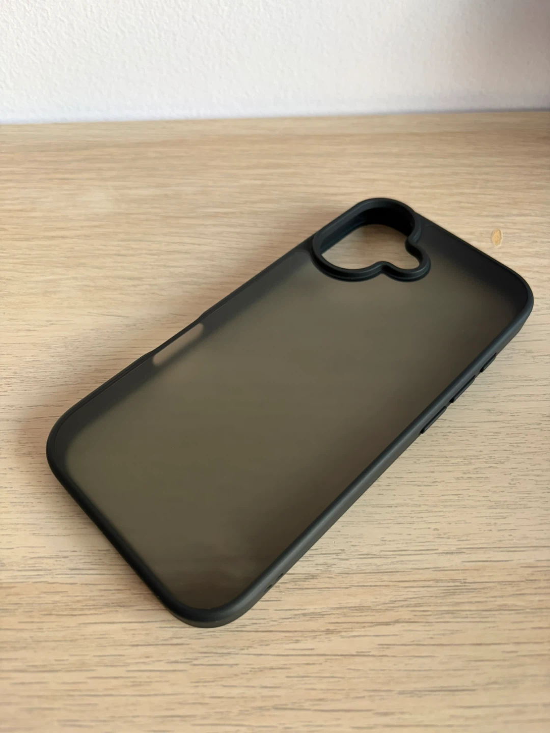 iPhone 17 Case - photo 5