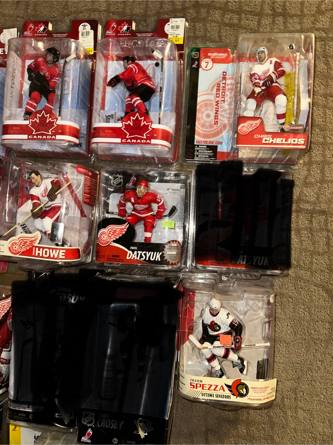 McFarlane NHL SportsPicks Hockey Action Figure Collection - photo 5