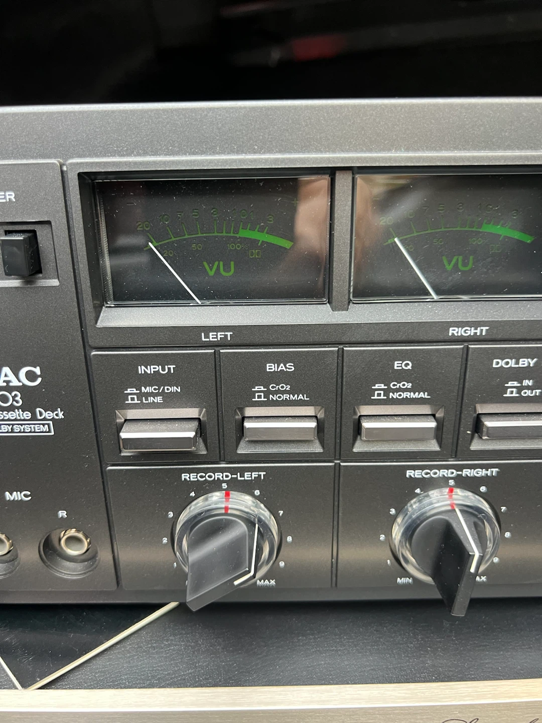 TEAC A-103 Stereo Cassette Deck - photo 5