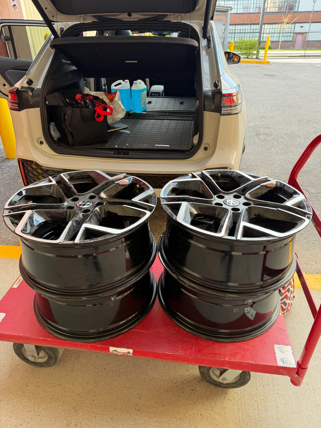 Full set of 4 20” OEM wheels (2026 VW Tiguan R Line Turbo) - photo 2