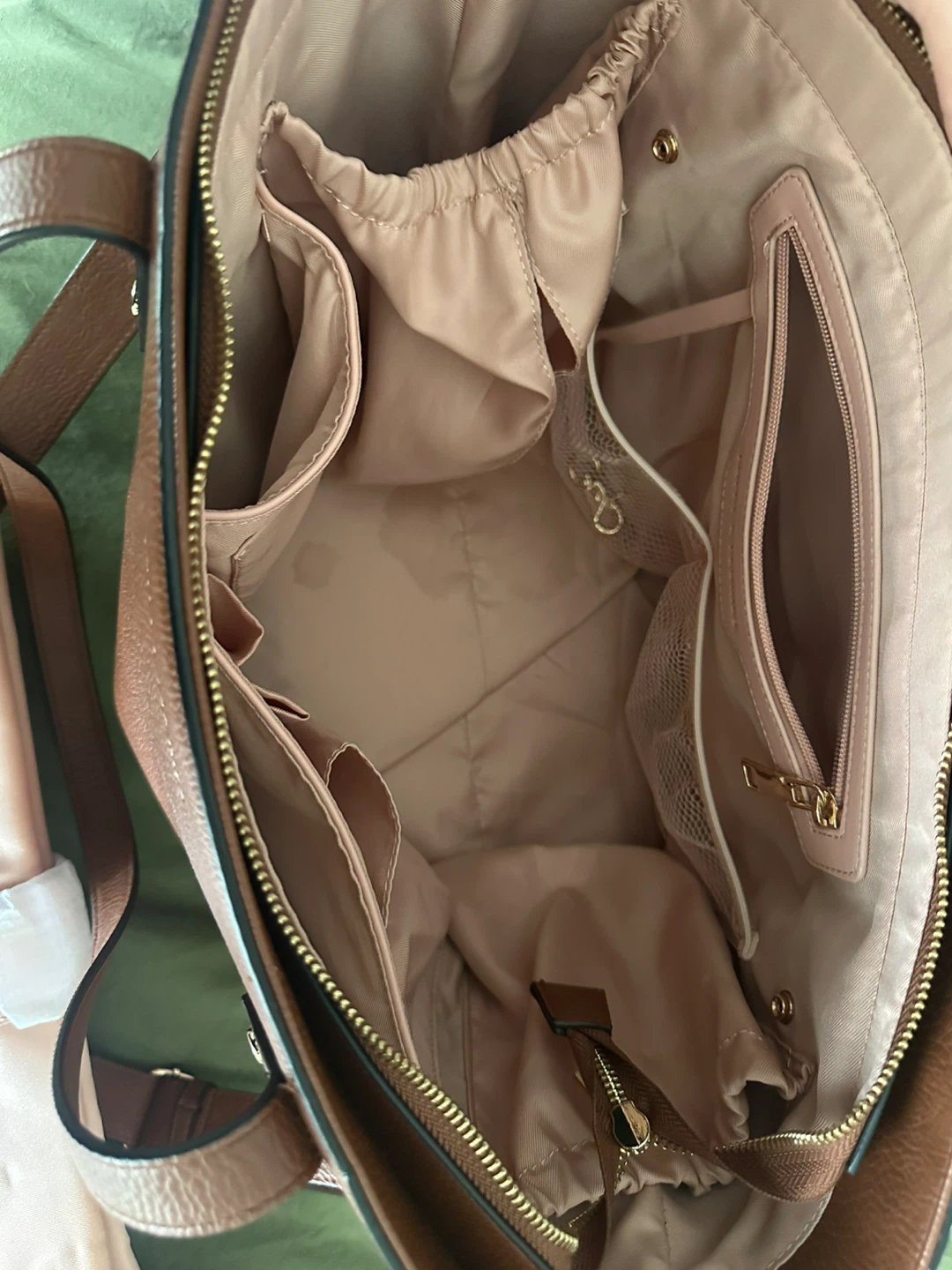 Poppy and peonies go-getter tote and teched out case - photo 2