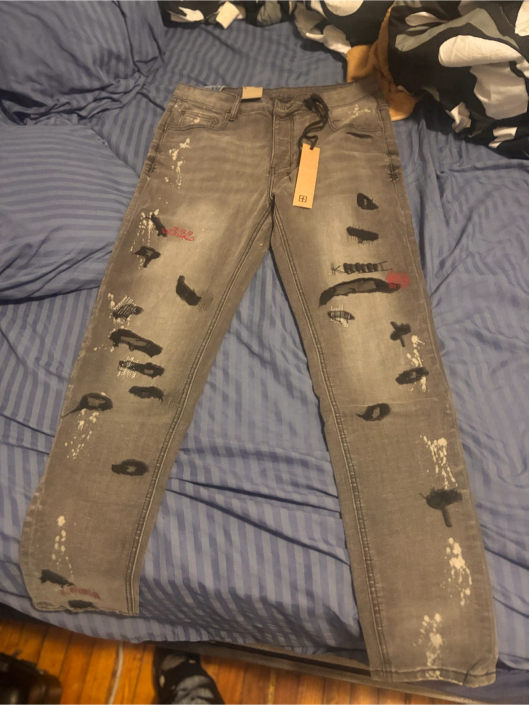 EPTM Grey Distressed Denim Jeans