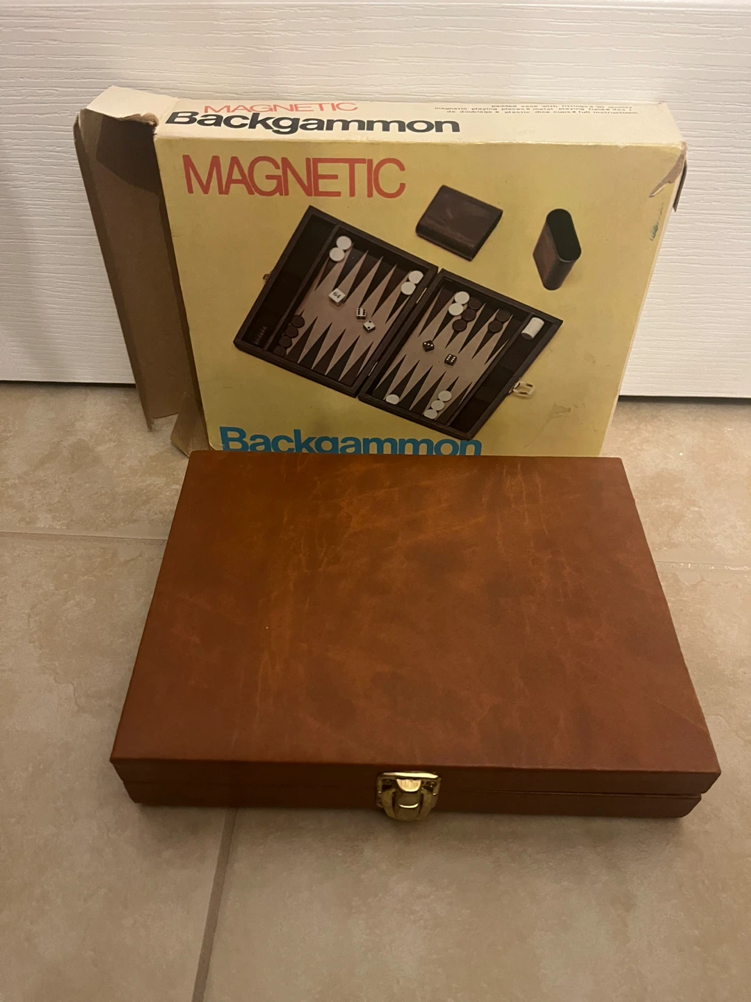 Magnetic Backgammon Set - photo 3