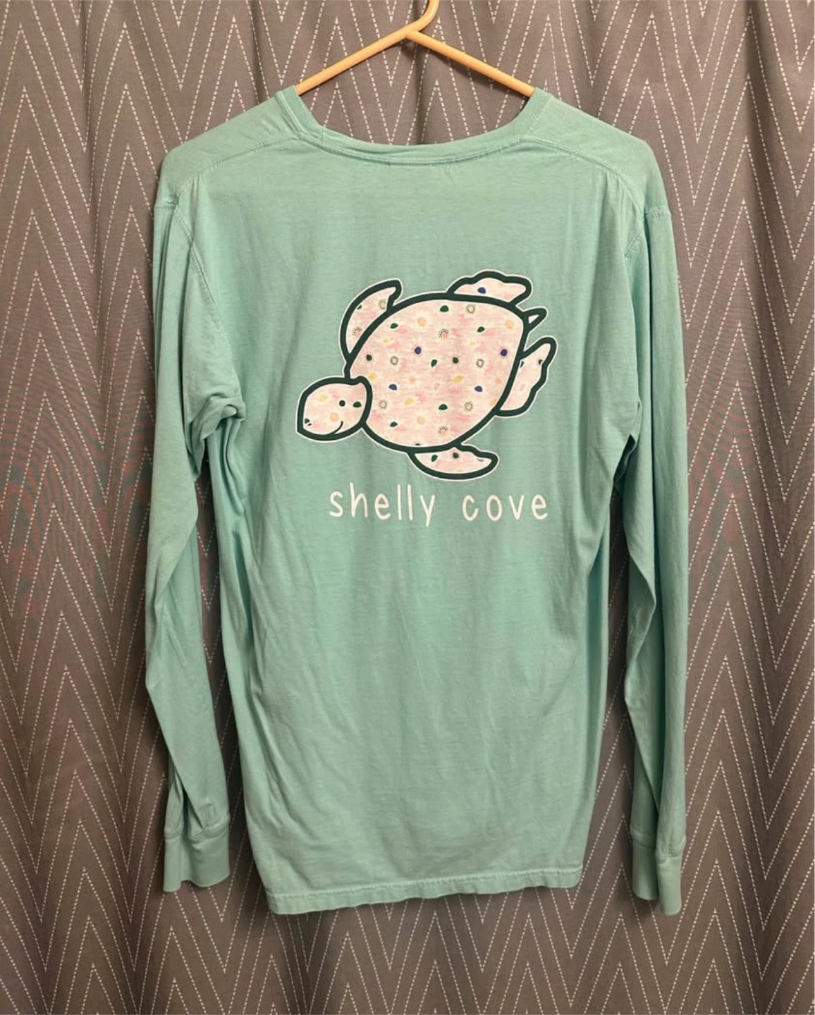 Shelly Cove Turtle Long Sleeve Tee