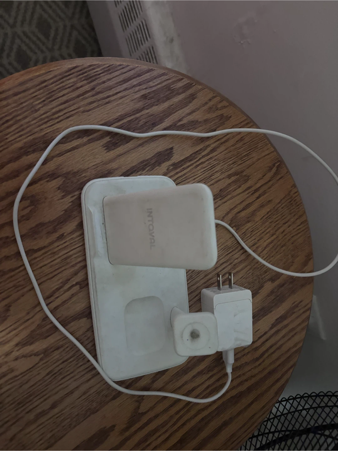 Intoval 3-in-1 Wireless Charger for iPhone/Watch/AirPods - photo 3