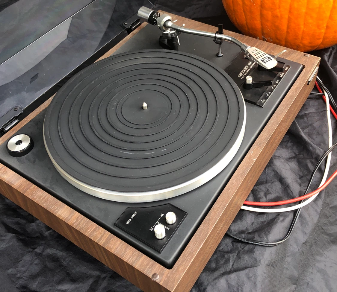 EDS-25F Fully Automatic Belt Drive Turntable - photo 2