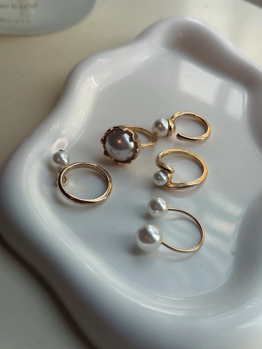 Gold-Toned Pearl Ring Set, 5 Rings - photo 5