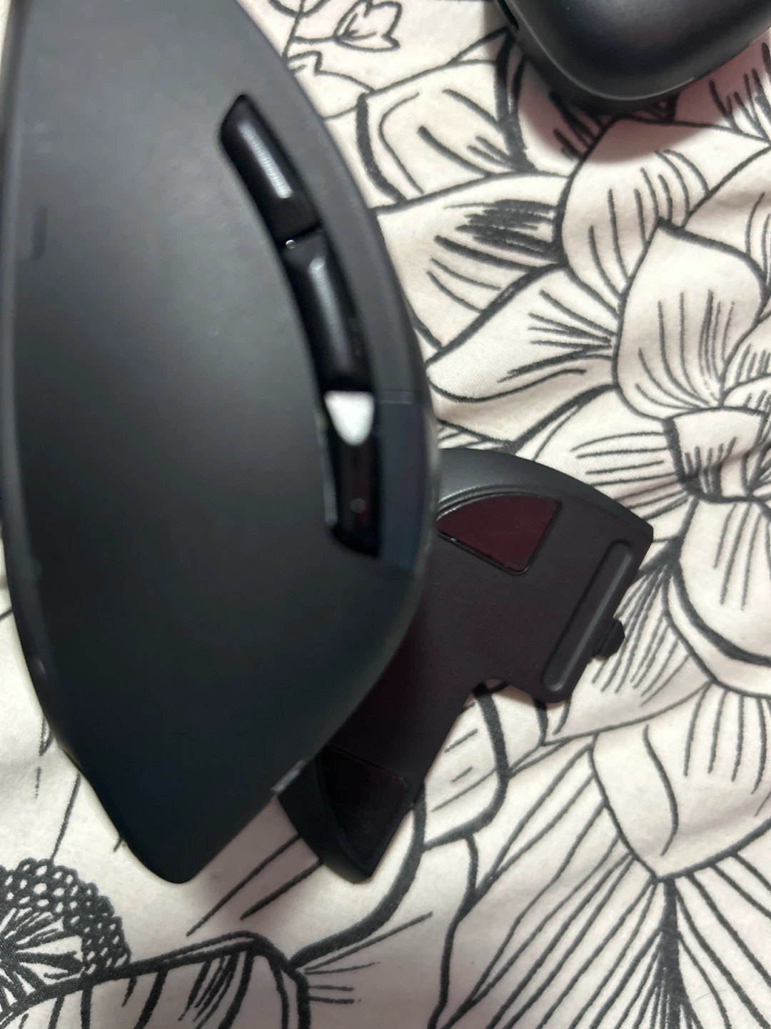 Logitech M720 Mouse - photo 3