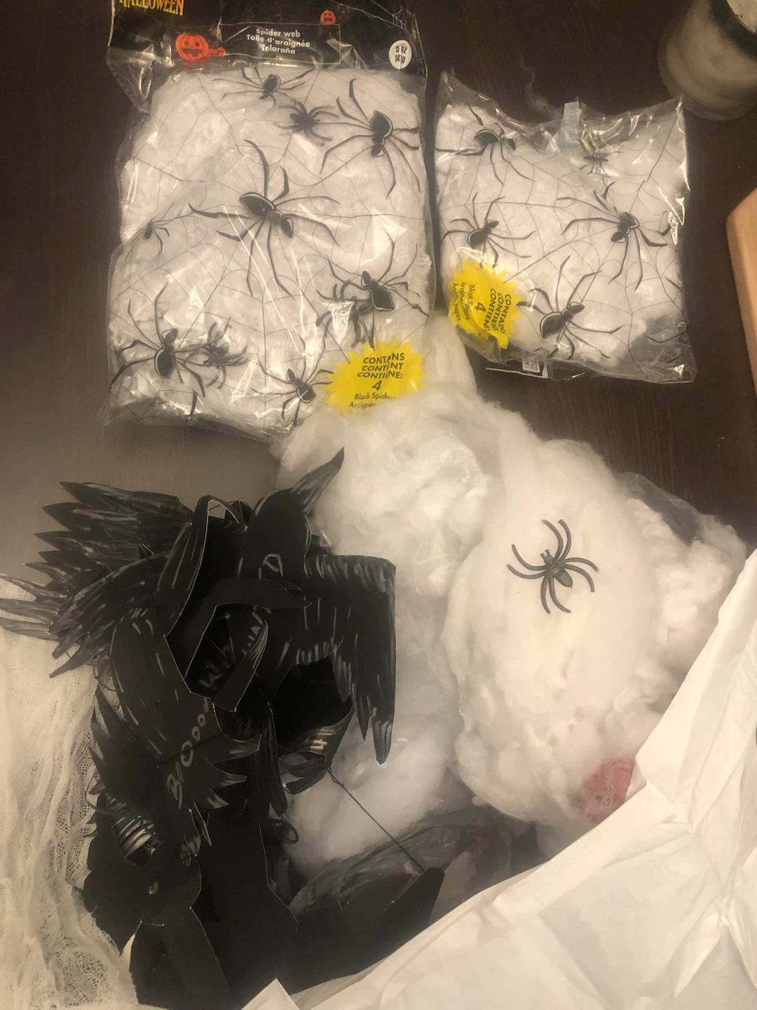 Assorted Halloween Decorations Bundle - photo 4