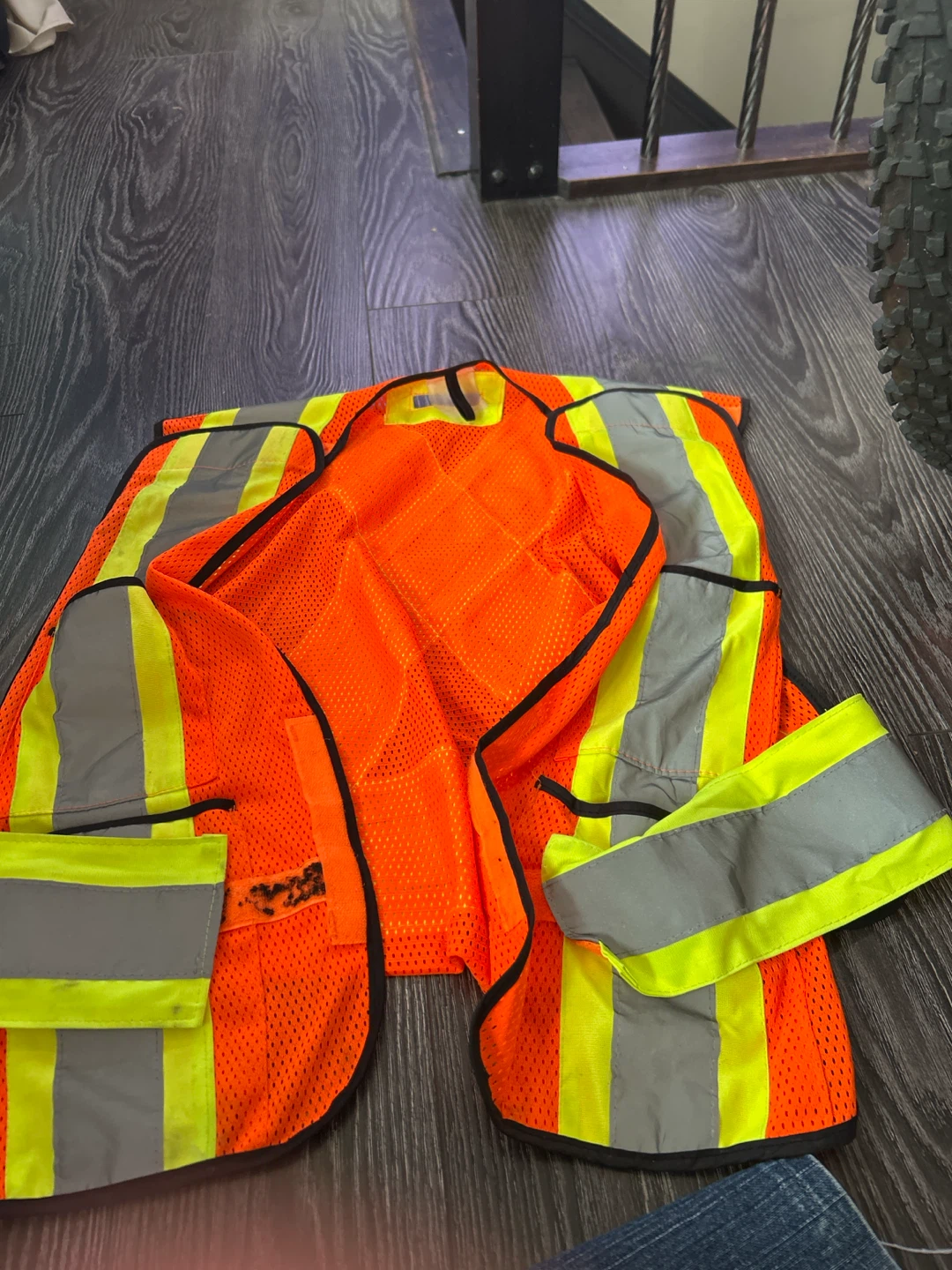 High Visibility Safety Vest - photo 5