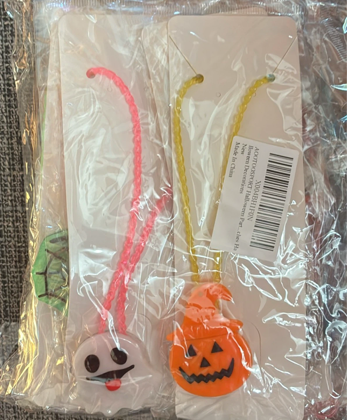 New 20 Piece Set Light Up Halloween Accessories - photo 2