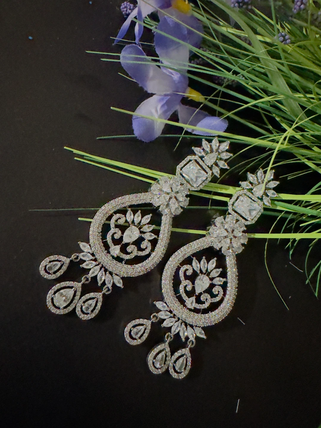 Dangle Statement Earrings - photo 2