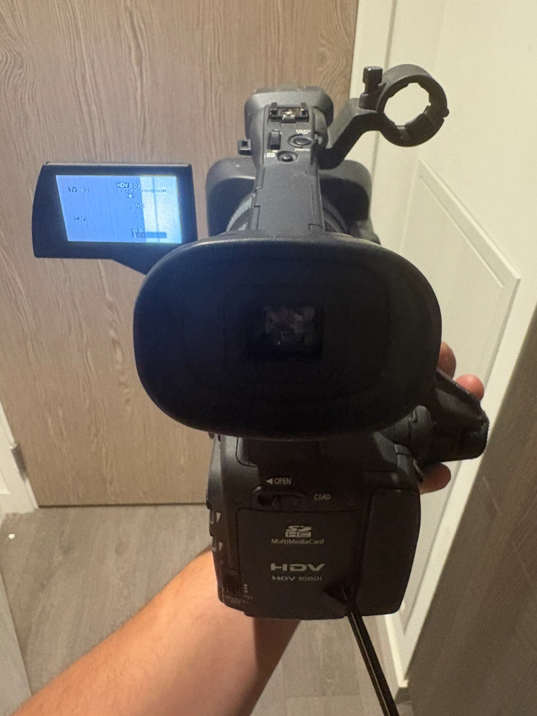 Canon XH A1 HDV Professional Camcorder - photo 3