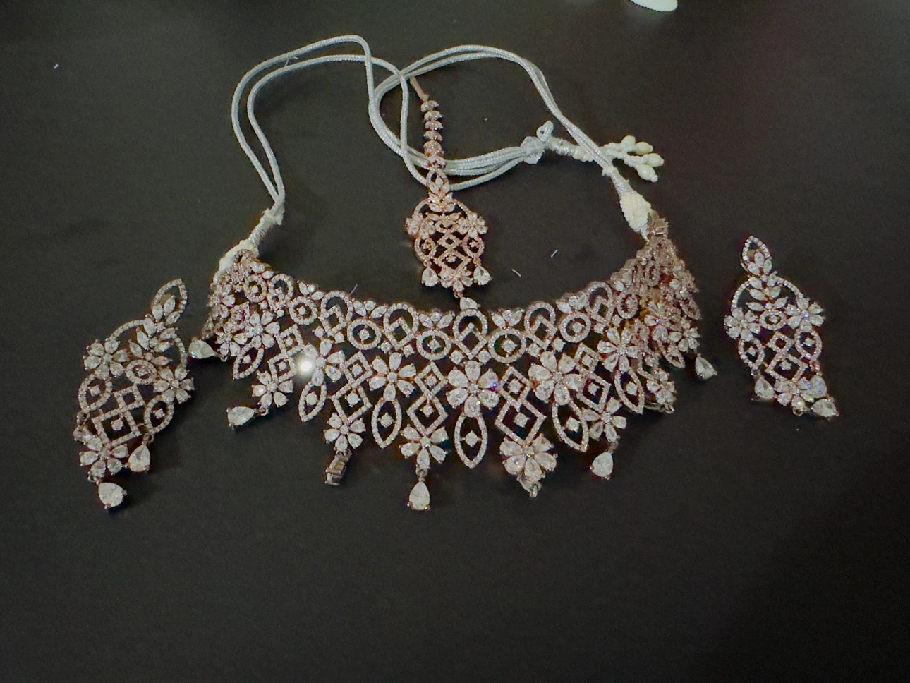 Rose gold jewellery set
