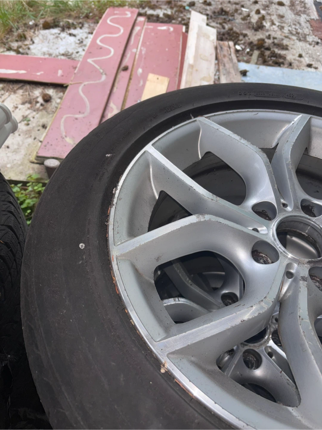 Set of 4 BMW 18-inch Alloy Wheels and Tires - photo 2