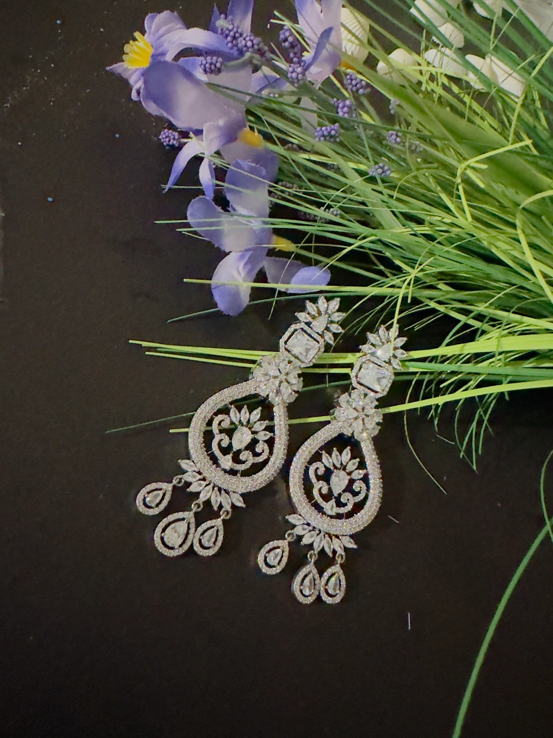 Crystal Chandelier Drop Earrings - photo 2