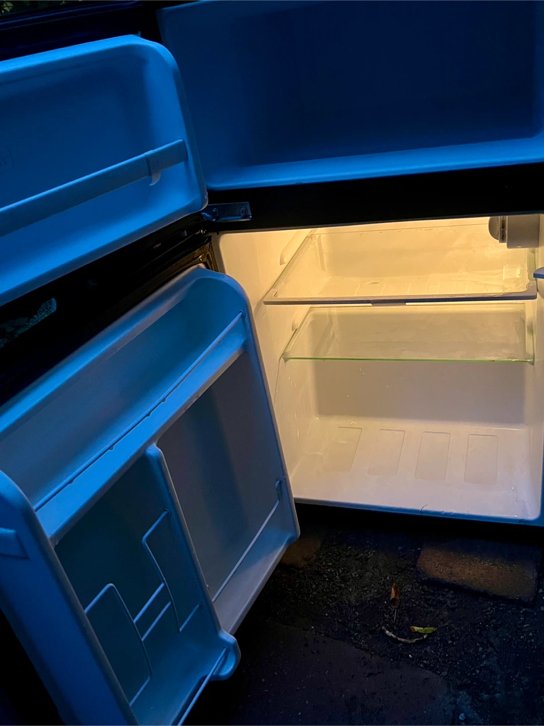 Whirlpool Mini Fridge - photo 2