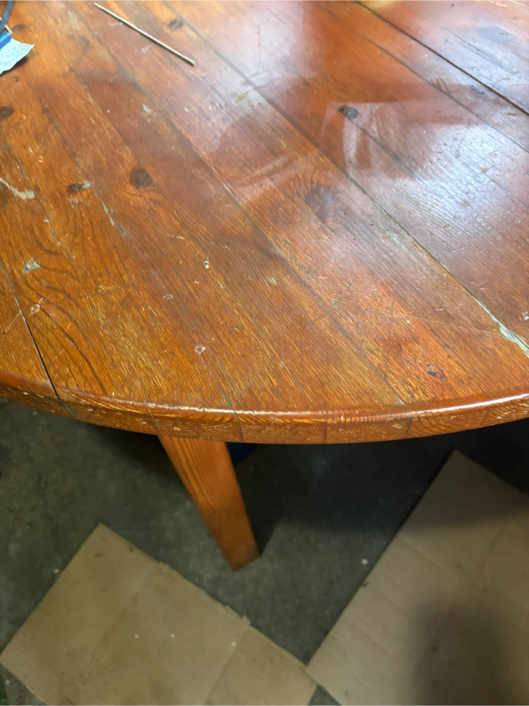 Round Solid Wood Dining Table - photo 2