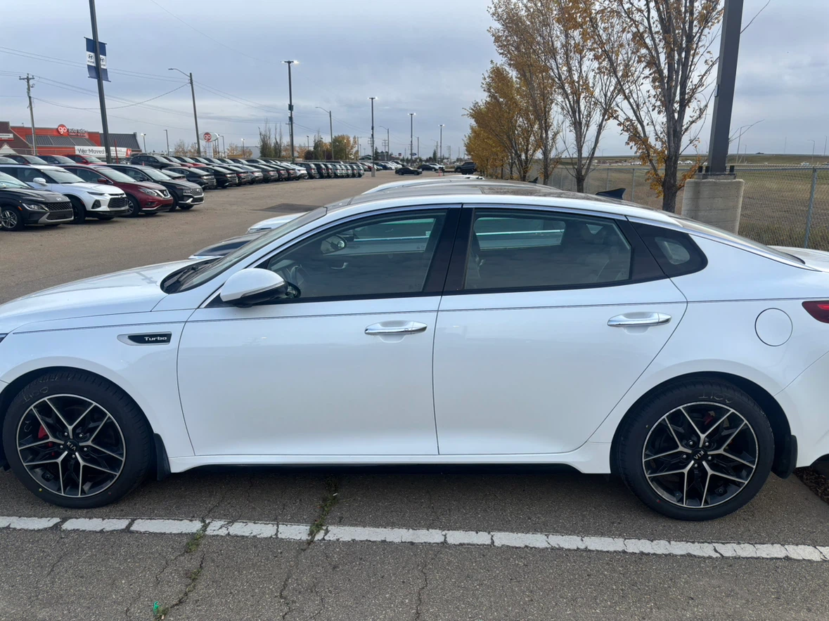 White Kia Optima SXL - photo 3
